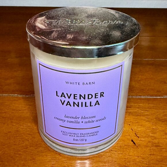 NEW LAVENDER VANILLA Single Wick Candle 8oz  Bath & Body Works - Picture 1 of 3